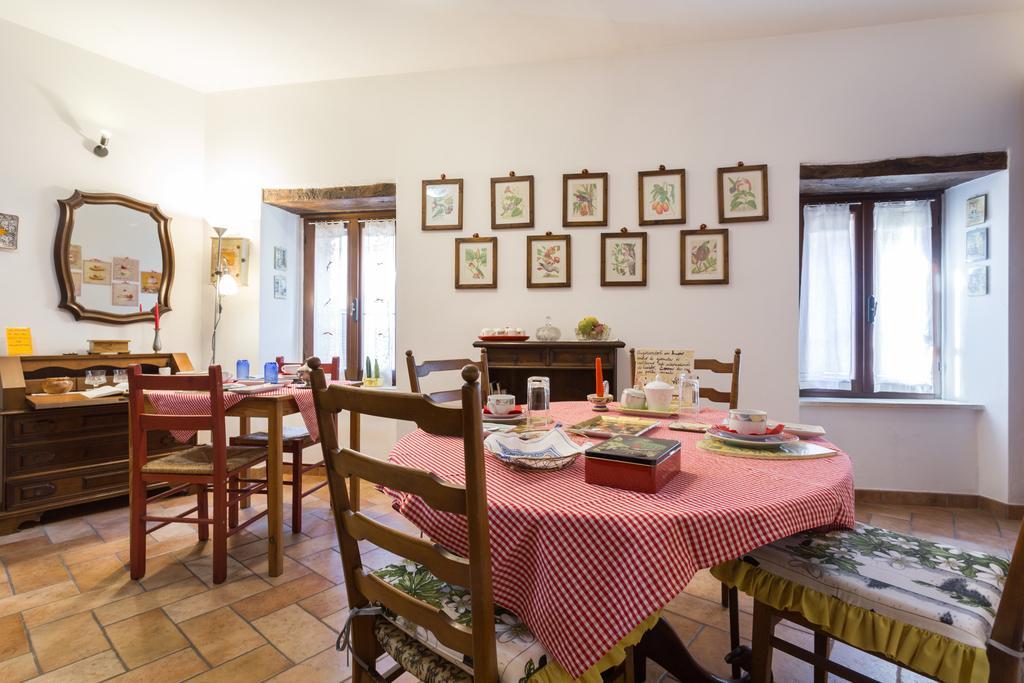 Bed And Breakfast A Casa Delle Fate アッシジ エクステリア 写真