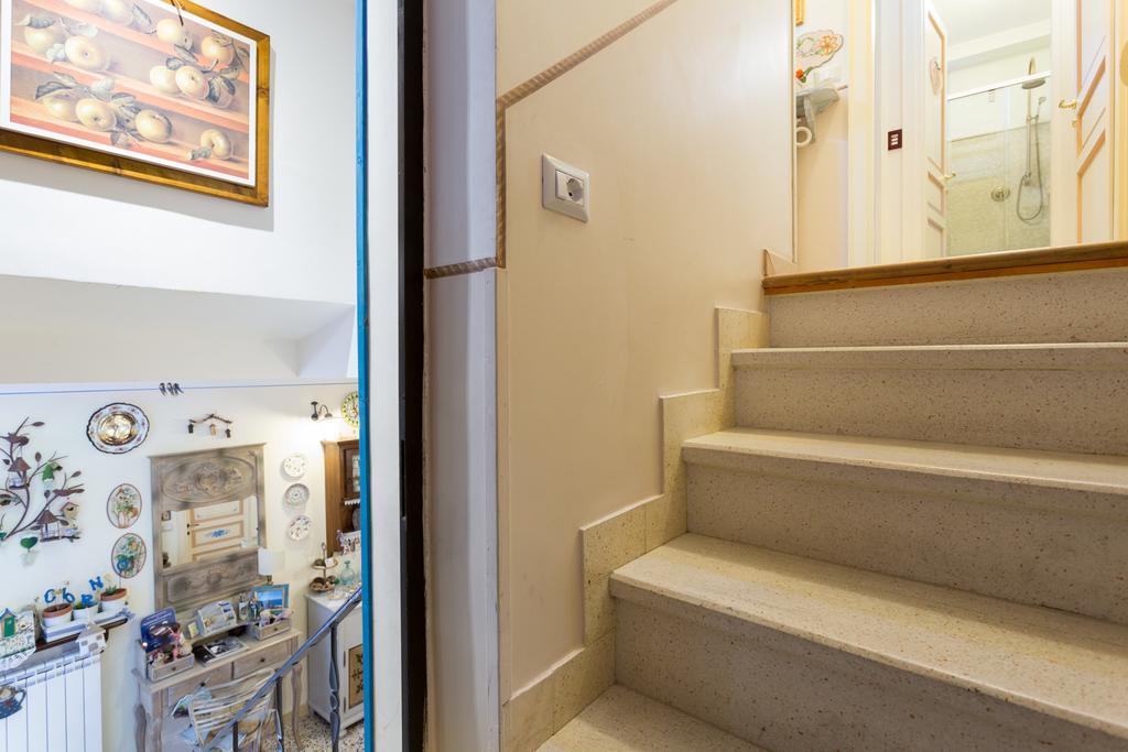 Bed And Breakfast A Casa Delle Fate アッシジ エクステリア 写真