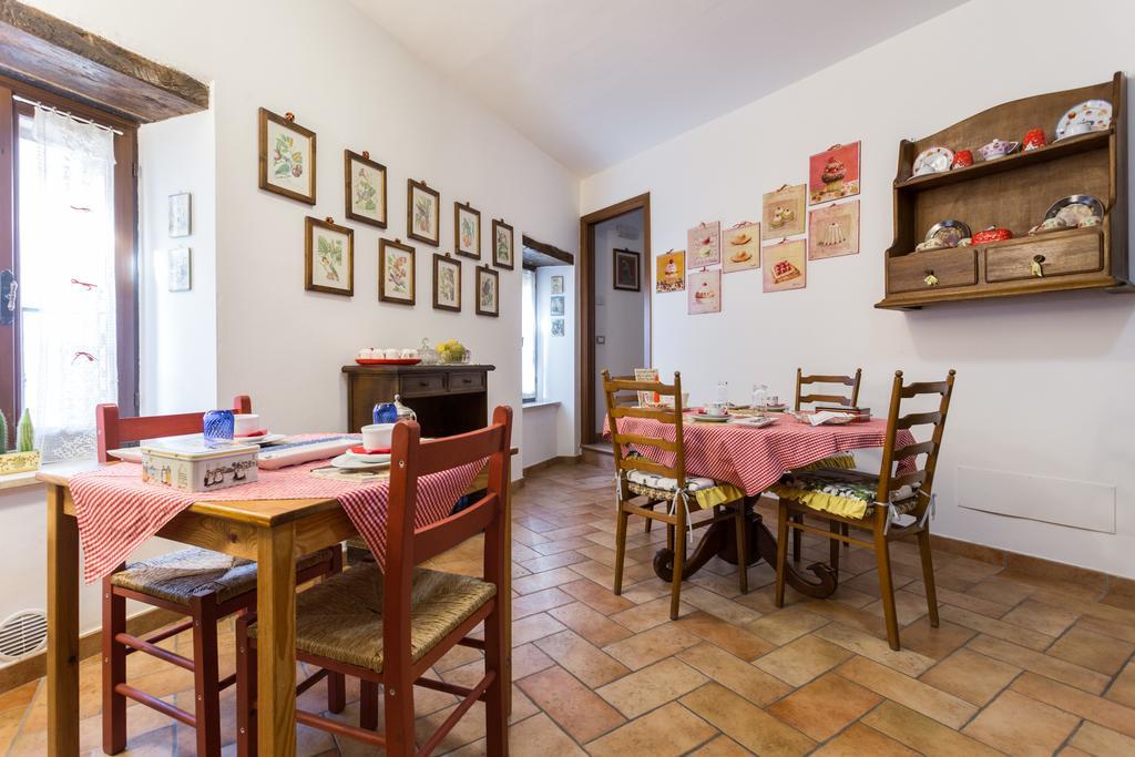 Bed And Breakfast A Casa Delle Fate アッシジ 部屋 写真